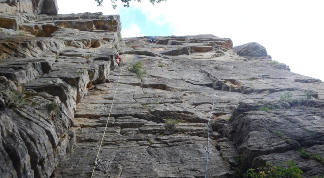 OUVERTURE PLACES SUPPLEMENTAIRES ESCALADE EN BOURGOGNE A L'ASCENSION image article