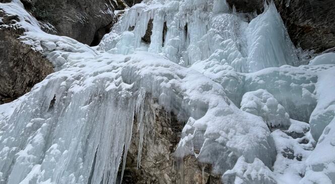 Week-End Initiation cascade de glace entre Queyras et Parpaillon image article