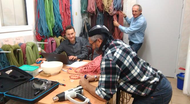 ESCALADE / VERIFICATION EPI CLUB image article