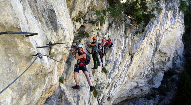 À la découverte des 7 vias ferratas du diable : descente aux enfers et montée au purgatoire image article