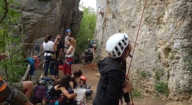 RETOUR COLLECTIVE ESCALADE HYERE SUR AMBY image article