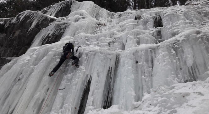 Programme Cascade de glace et Alpinisme Hivernal 2021-2022 image article