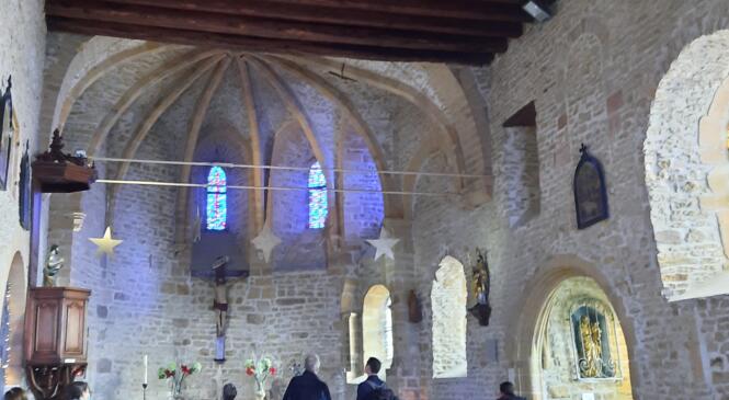 Villages médiévaux et crèches en Beaujolais image article