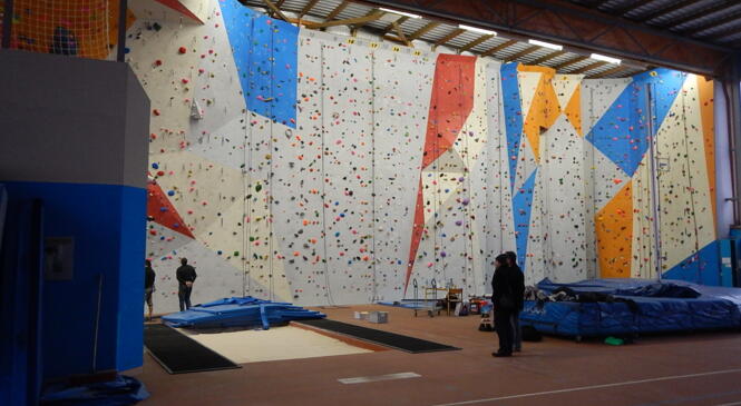 CRENEAU ESCALADE CAF LV LA DOUA 20h30- 22h : 4 PLACES DISPO image article