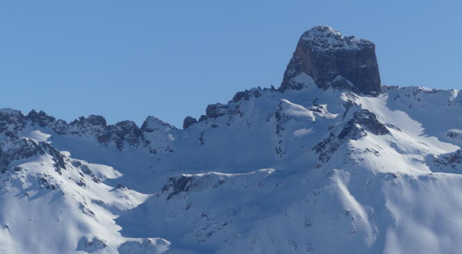 RAQUETTES EN BEAUFORTAIN : NEIGE & SOLEIL image article
