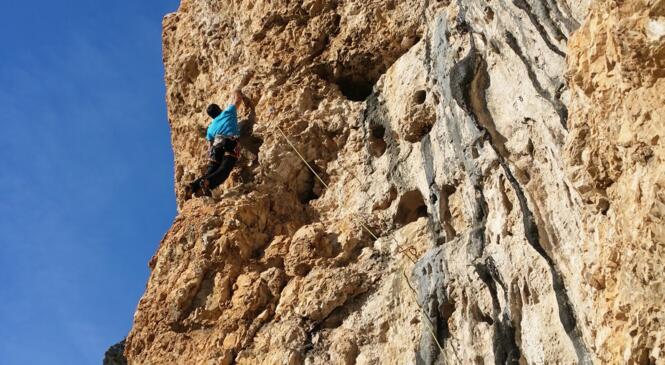 Escalade sportive à Saint Léger du Ventoux image article