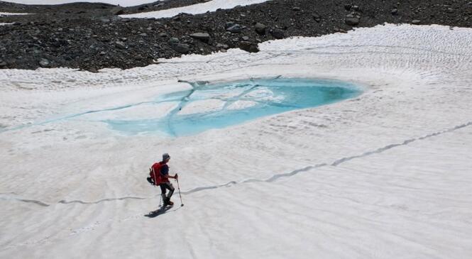 Six jours dans les alpes grées Italienne image article