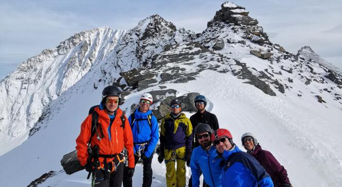Cycle perfectionnemen splitboard mars : la dent pas .... arrachée !!! image article